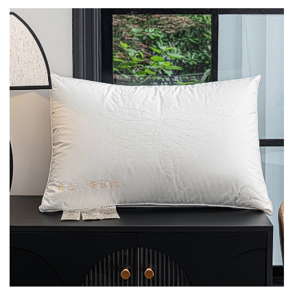 91家纺网 家纺一手货源 找家纺 （总）露函家居 2025新款A类刺绣臻选蚕丝枕全棉酒店立体枕头枕芯