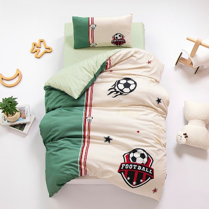 91家纺网 家纺一手货源 找家纺 (总）A类学院风全棉数码印花幼儿园被子三件套午睡棉被褥六件套