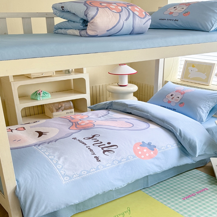 91家纺网 家纺一手货源 找家纺 （总）新方向 2025新款学生季上下铺全棉长绒棉纯棉数码印花卡通三件套四件套-甜美兔