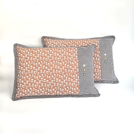 91家纺网 家纺一手货源 找家纺 （总）呦呦南宋 2026多层结构拉链款A类纯棉三花枕套48✖74cm超声波夹层填棉拼接撞色一对装全棉水洗棉单品枕头套