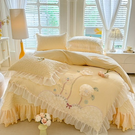 91家纺网 家纺一手货源 找家纺 （总）漫布云025春夏新品韩版公主风超柔水洗棉床盖四件套刺绣针织棉双层纱纯棉棉麻全棉公主风床盖款四件套