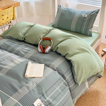 91家纺网 家纺一手货源 找家纺 （总）（总）2025新款色织全棉100％棉学生三件套宿舍寝室上下铺六件套大礼包组合套装