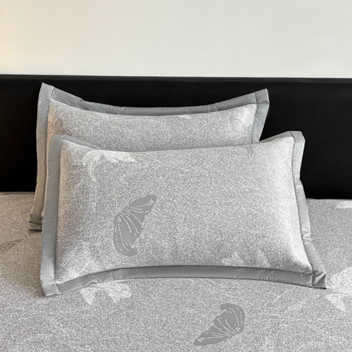 91家纺网 家纺一手货源 找家纺 （总）新方向 2025新款 专版花型 A类PE提花凉席养身席-翩翩起舞