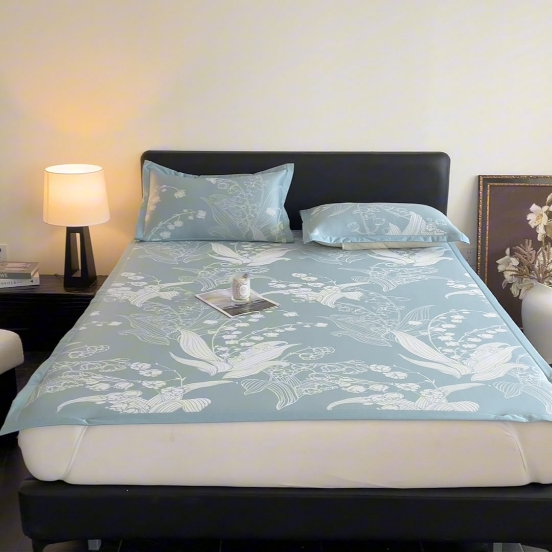 91家纺网 家纺一手货源 找家纺 （总）新方向 2025新款 专版花型 A类PE提花凉席-蕙质兰心