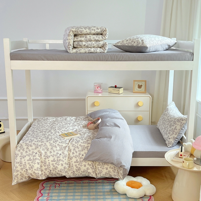 91家纺网 家纺一手货源 找家纺 （总）（总）2025新款13070全棉100％棉学生三件套小清新宿舍六件套大礼包寝室组合套装