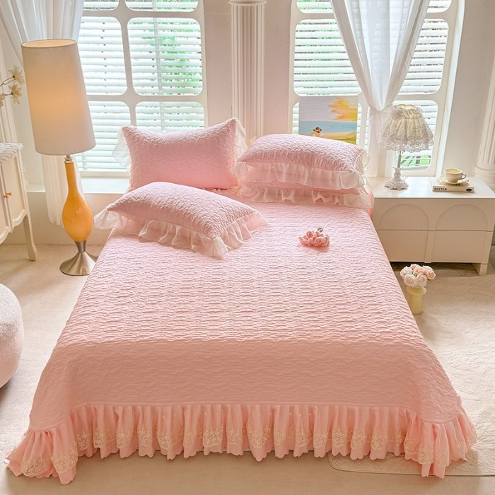 91家纺网 家纺一手货源 找家纺 苏米娜2025春夏新品韩版公主风超柔水洗棉床盖四件套刺绣针织棉双层纱纯棉棉麻全棉公主风床盖款四件套 秘密花园—樱花粉