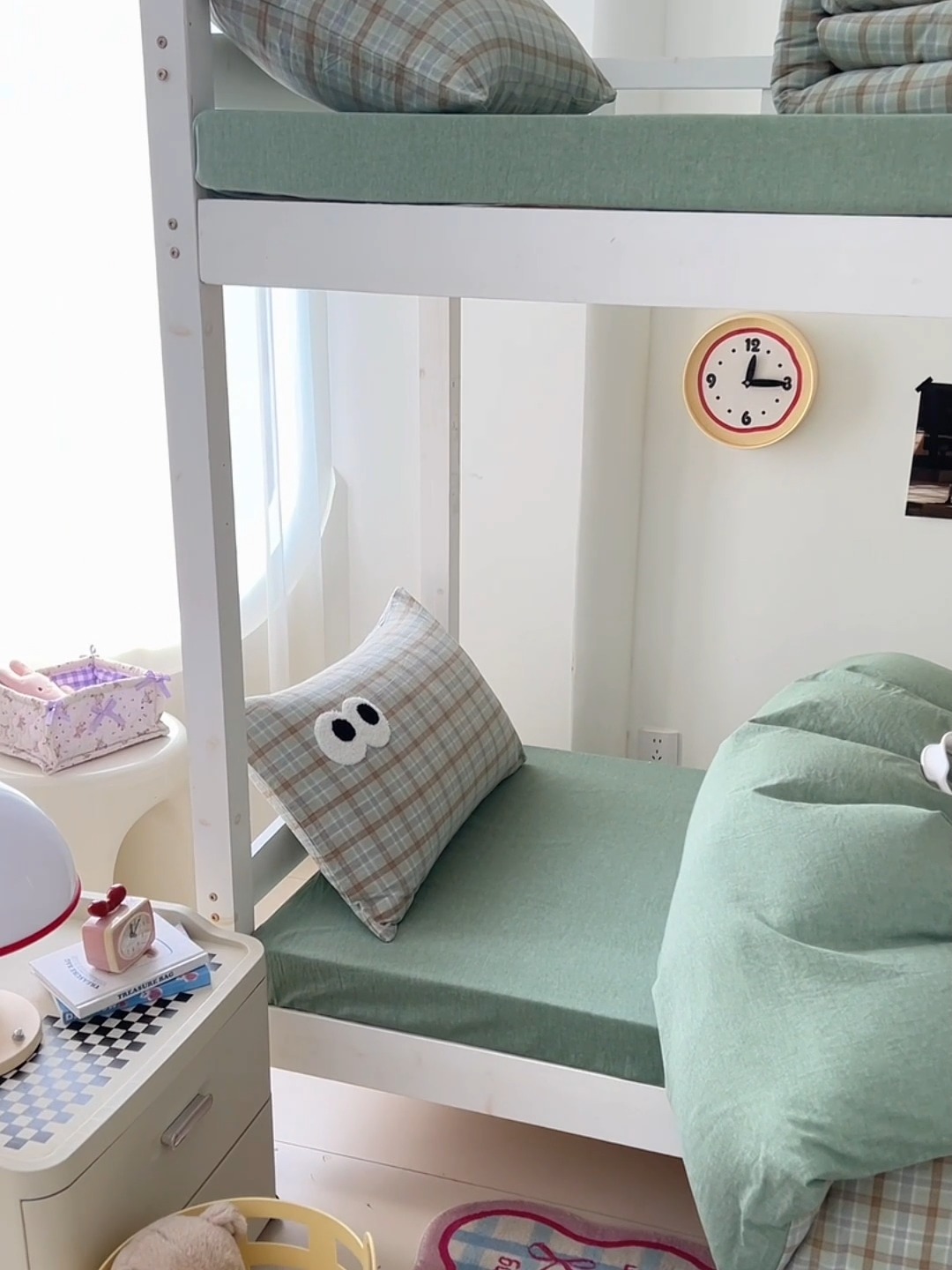 91家纺网 家纺一手货源 找家纺 （总）2025新款大眼睛毛巾绣多巴胺色织全棉水洗棉学生三件套宿舍四件套床单被套枕套床品套件