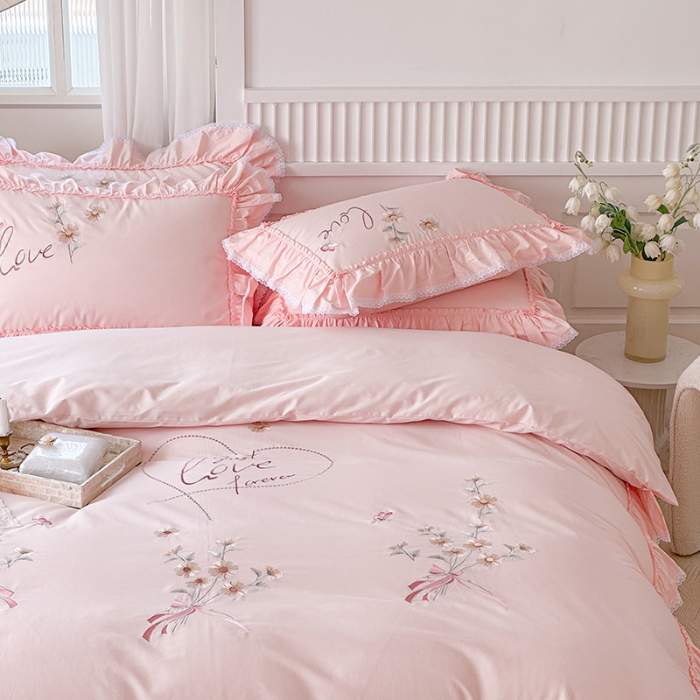 91家纺网 家纺一手货源 找家纺 （总）亲亲公主2025新款全棉刺绣四件套-爱恋