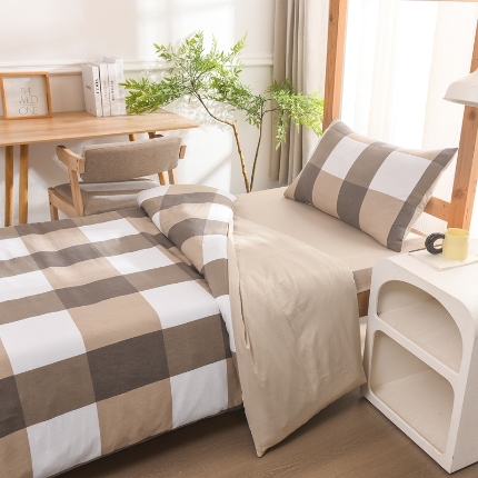 91家纺网 家纺一手货源 找家纺 （总）2025新款无印风水洗棉学生三件套日系复古格子风宿舍四件套床单被套枕套床上用品套件