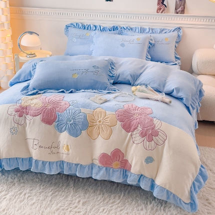 91家纺网 家纺一手货源 找家纺 （总）【苏东来】高端韩版少女心法式花边公主风纯色牛奶绒贴布绣刺绣四件套小清新兔毛绒法莱绒绣花床盖被套四件套