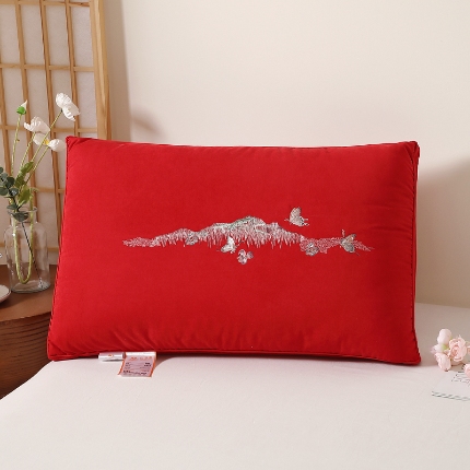 91家纺网 家纺一手货源 找家纺 （总）兴丝露枕芯 亲肤刺绣羽丝枕 糯糯棉枕芯 国风刺绣枕头 中高枕