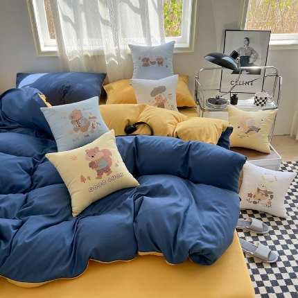 91家纺网 家纺一手货源 找家纺 （总）2025新款纯色双拼水洗棉四件套搭配抱枕组合多巴胺风软糯裸睡床单被套抱枕床上用品