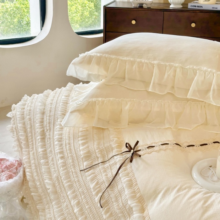 91家纺网 家纺一手货源 找家纺 （总）庭笙 2025新款仙女小清新褶皱裙边少女背带公主裙摆法式梦幻纱蕾丝四件套