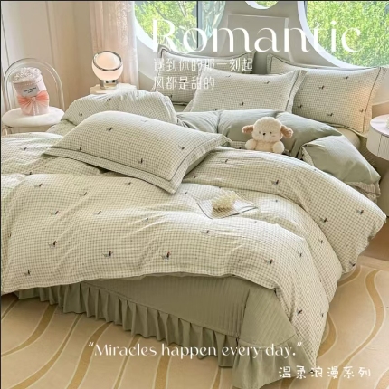 91家纺网 家纺一手货源 找家纺 （总）富之航 2025爆款床盖四件套加厚床盖直播爆款小清新床盖四件套