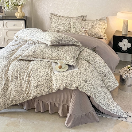 91家纺网 家纺一手货源 找家纺 （总）富之航 2025爆款床盖四件套加厚床盖直播爆款小清新床盖四件套