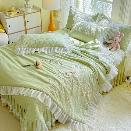 91家纺网 家纺一手货源 找家纺 （总）苏米娜家纺春夏新品韩版公主风超柔水洗棉夏被被套款夹棉床盖四件套