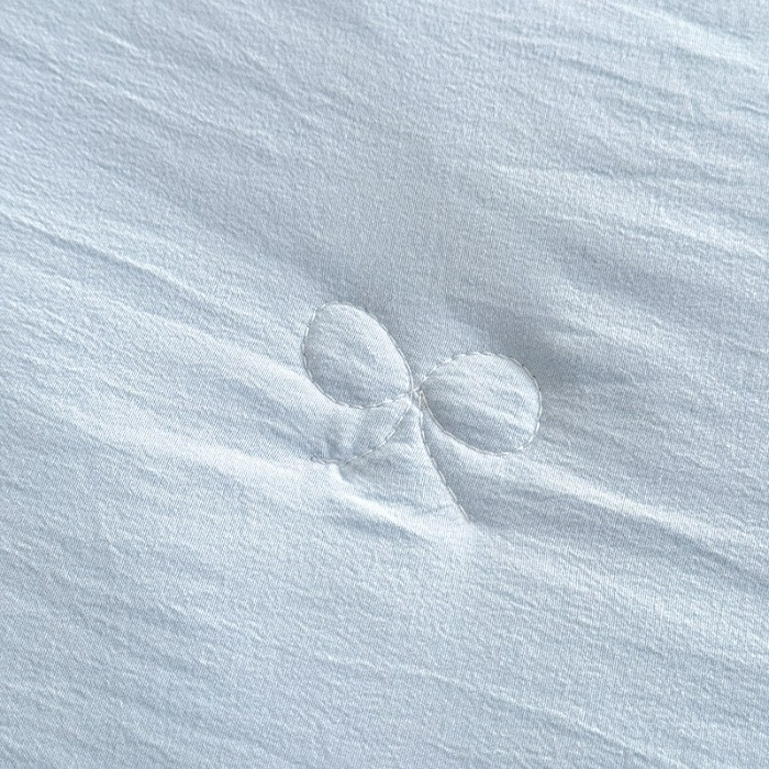 91家纺网 家纺一手货源 找家纺 苏米娜家纺春夏新品韩版公主风超柔水洗棉夏被被套款夹棉床盖四件套 幻蝶-婴儿蓝 