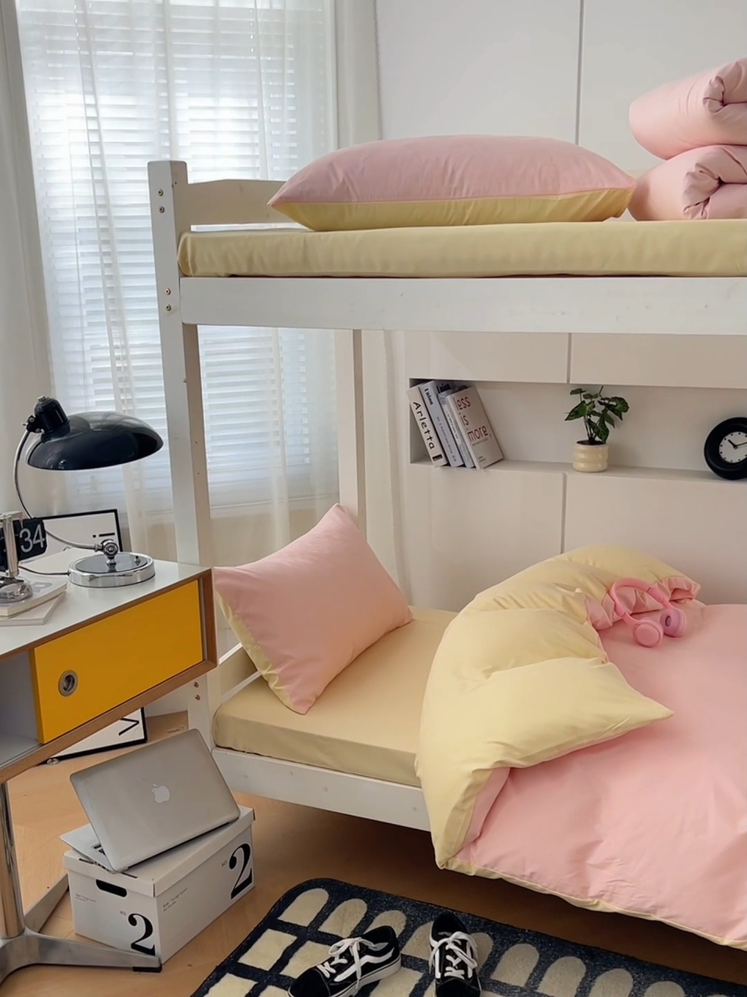 91家纺网 家纺一手货源 找家纺 （总）2025新款纯色双拼水洗棉学生三件套开学季床垫被芯床褥寝室6件套组合套装大礼包