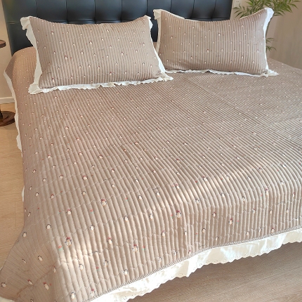 91家纺网 家纺一手货源 找家纺 （总）全棉纯棉双层纱花边床盖软床垫夹棉床单欧式韩版