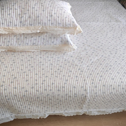 91家纺网 家纺一手货源 找家纺 （总）全棉纯棉双层纱花边床盖软床垫夹棉床单欧式韩版