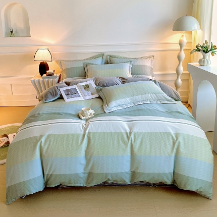 91家纺网 家纺一手货源 找家纺 （总）焱博家纺 2025新款A版13372全棉数码印花B版230克海藻绒纯棉加绒四件套