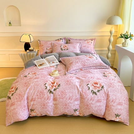 91家纺网 家纺一手货源 找家纺 （总）焱博家纺 2025新款A版13372全棉数码印花B版230克海藻绒纯棉加绒四件套