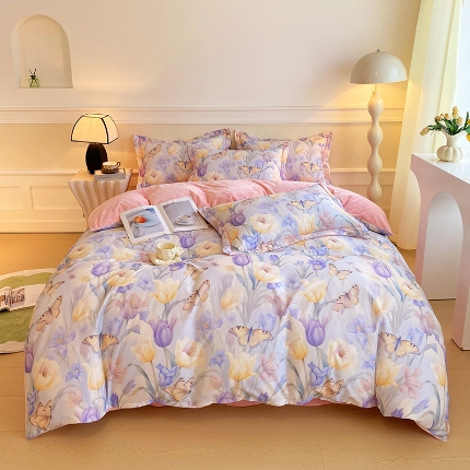 91家纺网 家纺一手货源 找家纺 （总）焱博家纺 2025新款A版13372全棉数码印花B版230克海藻绒纯棉加绒四件套