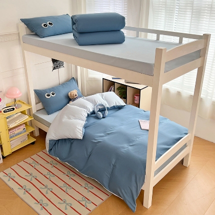 91家纺网 家纺一手货源 找家纺 （总）2025新款萌趣大眼睛毛巾绣纯色双拼水洗棉学生六件套床褥被芯枕芯开学季大礼包组合套装