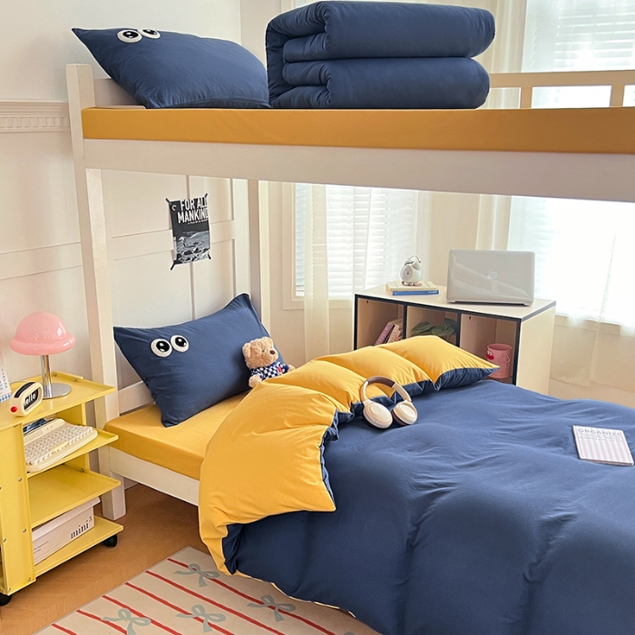 91家纺网 家纺一手货源 找家纺 （总）2025新款萌趣大眼睛毛巾绣纯色双拼水洗棉学生六件套床褥被芯枕芯开学季大礼包组合套装