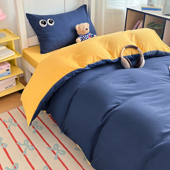 91家纺网 家纺一手货源 找家纺 （总）2025新款萌趣大眼睛毛巾绣纯色双拼水洗棉学生六件套床褥被芯枕芯开学季大礼包组合套装