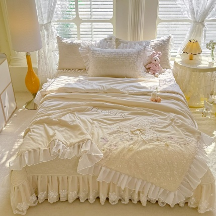 91家纺网 家纺一手货源 找家纺 （总）苏米娜家纺2025春夏新品韩版甜美公主风超柔水洗棉床盖四件套刺绣针织棉双层纱纯棉棉麻全棉少女心夹棉床裙款夏被款床盖四件套