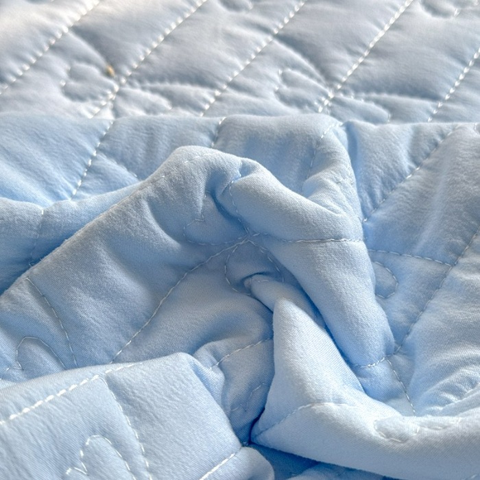 91家纺网 家纺一手货源 找家纺 苏米娜家纺2026春夏新品韩版甜美公主风超柔水洗棉床盖四件套刺绣针织棉双层纱纯棉棉麻全棉少女心夹棉床裙款夏被款床盖四件套 幻蝶-婴儿蓝 