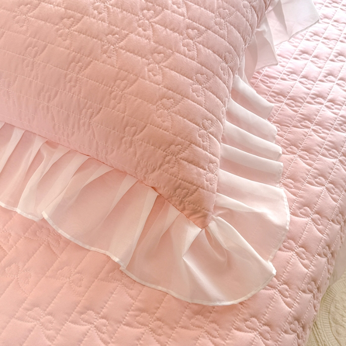 91家纺网 家纺一手货源 找家纺 苏米娜家纺2026春夏新品韩版甜美公主风超柔水洗棉床盖四件套刺绣针织棉双层纱纯棉棉麻全棉少女心夹棉床裙款夏被款床盖四件套 幻蝶-樱花粉