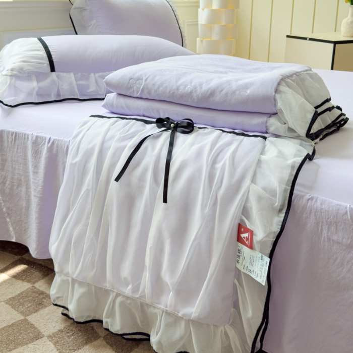 91家纺网 家纺一手货源 找家纺 漫布云2025春夏韩版公主风小香风公主风水洗棉工艺款四件套法式蕾丝花边床裙款四件套 小香-梦幻紫