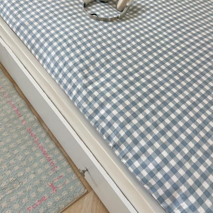 91家纺网 家纺一手货源 找家纺 （总）2025新款学生季无印风水洗棉褥子套被套学生套件宿舍单人90x200床褥套床垫套0.9开学季