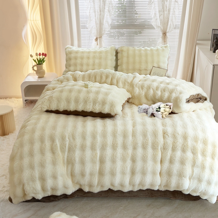 91家纺网 家纺一手货源 找家纺 （总）2025新 兔毛大泡泡四件套加厚牛奶绒床裙款四件套