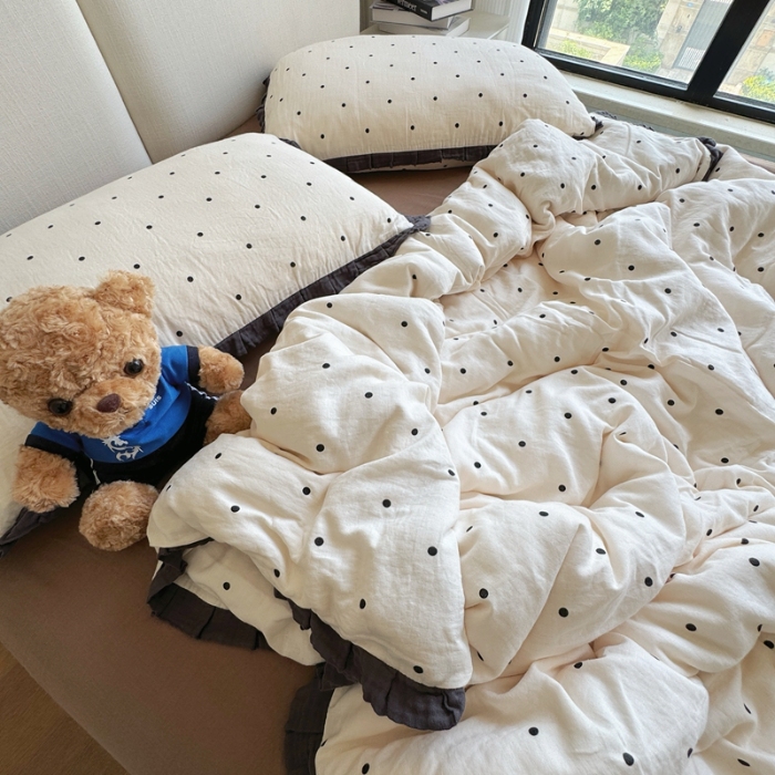 91家纺网 家纺一手货源 找家纺 （总）8+8 2025新款全棉纯棉双层纱镂空花边/皱皱花边四件套