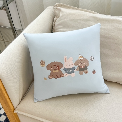 91家纺网 家纺一手货源 找家纺 （总）2025新款高科技植绒发泡烫绣卡通抱枕多巴胺可爱烫绣卧室靠枕抱枕含芯