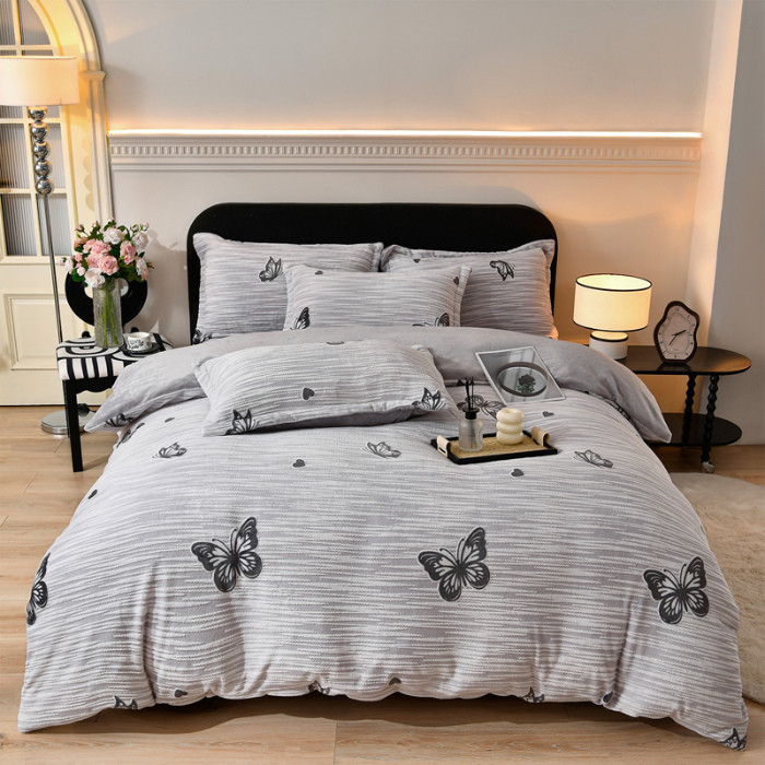 91家纺网 家纺一手货源 找家纺 梦之星 2025新款8斤重牛奶绒6D雕花绒四件套法莱水晶金貂 蝴蝶-灰