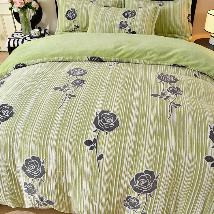 91家纺网 家纺一手货源 找家纺 梦之星 2025新款8斤重牛奶绒6D雕花绒四件套法莱水晶金貂 玫瑰-绿