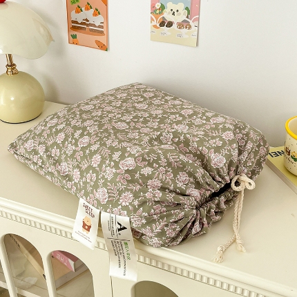 91家纺网 家纺一手货源 找家纺 总2金梦拉2025新款A类提花人字纹小布袋款四件套