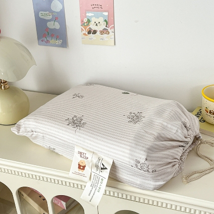 91家纺网 家纺一手货源 找家纺 总2金梦拉2025新款A类提花人字纹小布袋款四件套