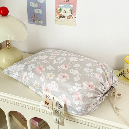 91家纺网 家纺一手货源 找家纺 总2金梦拉2025新款A类提花人字纹小布袋款四件套