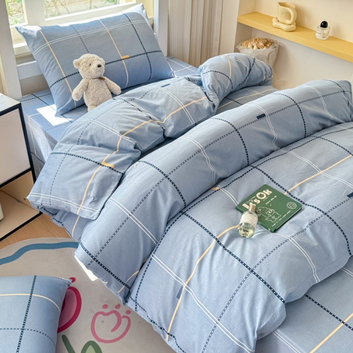 91家纺网 家纺一手货源 找家纺 （总）【苏东来】2025简约13372纯棉全棉学生三件套宿舍上下铺全棉纯棉格子印花三件套件单品被套床单枕套学生季