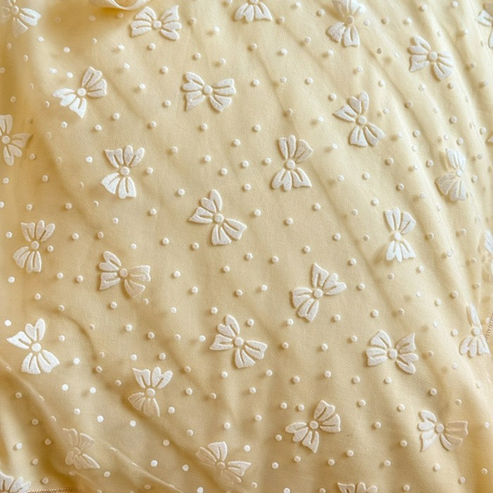 91家纺网 家纺一手货源 找家纺 苏米娜家纺2026春夏新品韩版甜美公主风超柔水洗棉床盖四件套刺绣针织棉双层纱纯棉棉麻全棉少女心夹棉床裙款夏被款床盖四件套 幻蝶-嫩黄 