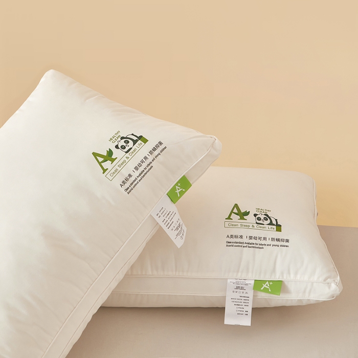 91家纺网 家纺一手货源 找家纺 （总）鼎晟纺 2025新款卡通全棉羽丝绒软萌熊猫烫画枕头学生纯棉枕芯护颈椎助家用-风格二