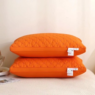 91家纺网 家纺一手货源 找家纺 （总） 浩宇家纺 2025新款100克磨毛枕芯四叶草格外贸枕头立体绗缝舒适大化填充