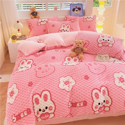 91家纺网 家纺一手货源 找家纺 （总）2025新款 豆豆绒四件套牛奶绒被套雪花绒被套金貂绒四件套塔芙绒被套雕花绒四件套直播跨境外贸