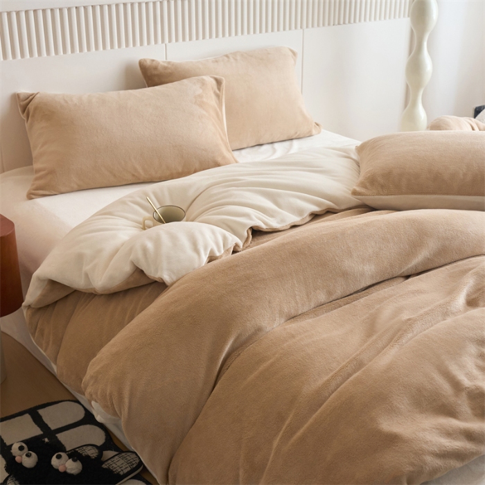 91家纺网 家纺一手货源 找家纺 （总）兰紫橙家纺 2025新款200克重纯色单面牛奶绒四件套