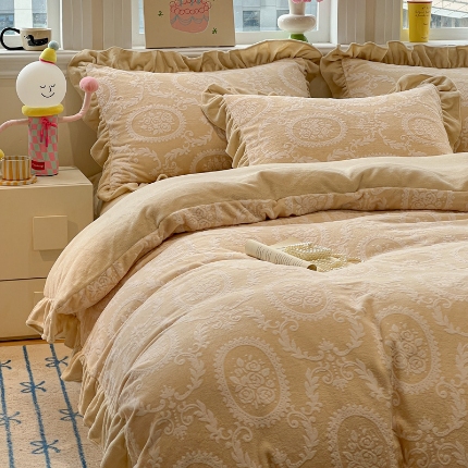 91家纺网 家纺一手货源 找家纺 （总）忆生活家纺 2025新款秋冬韩版公主风5D立体雕花牛奶绒四件套